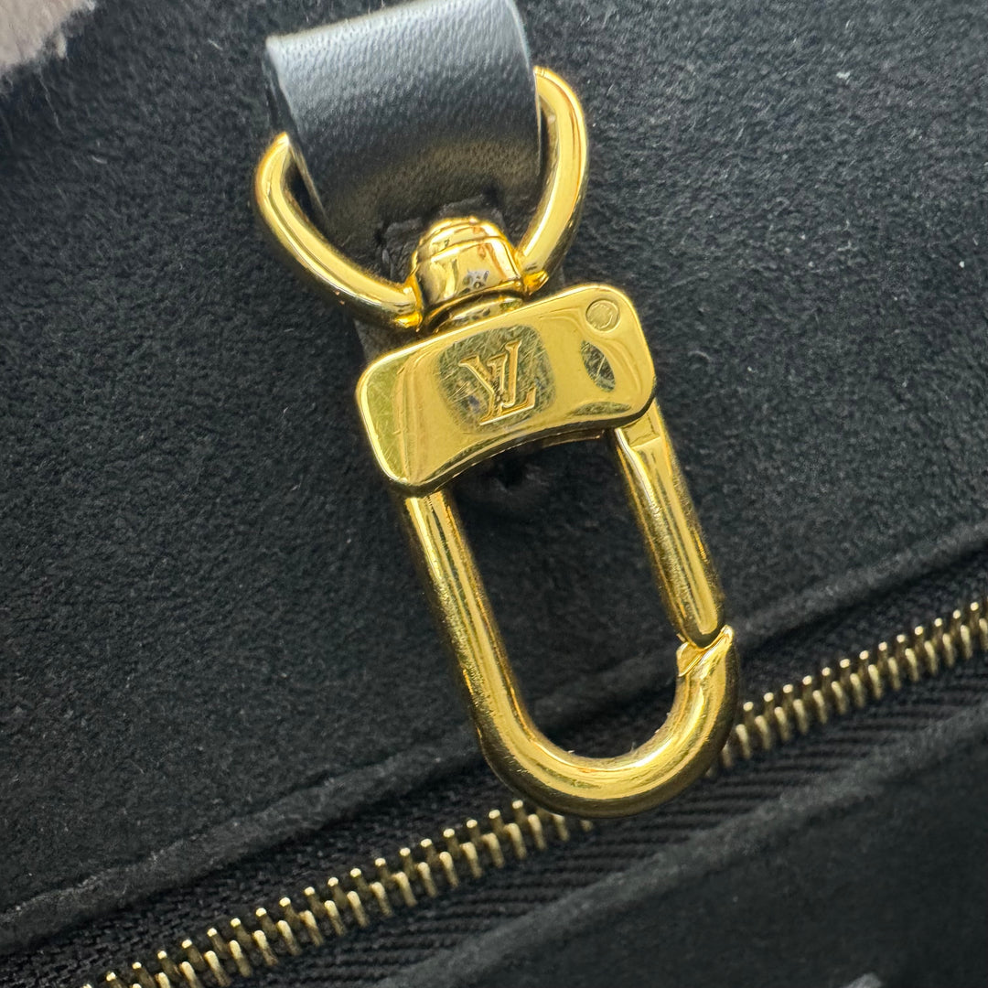 LOUIS VUITTON ON THE GO PM EMPREINTE