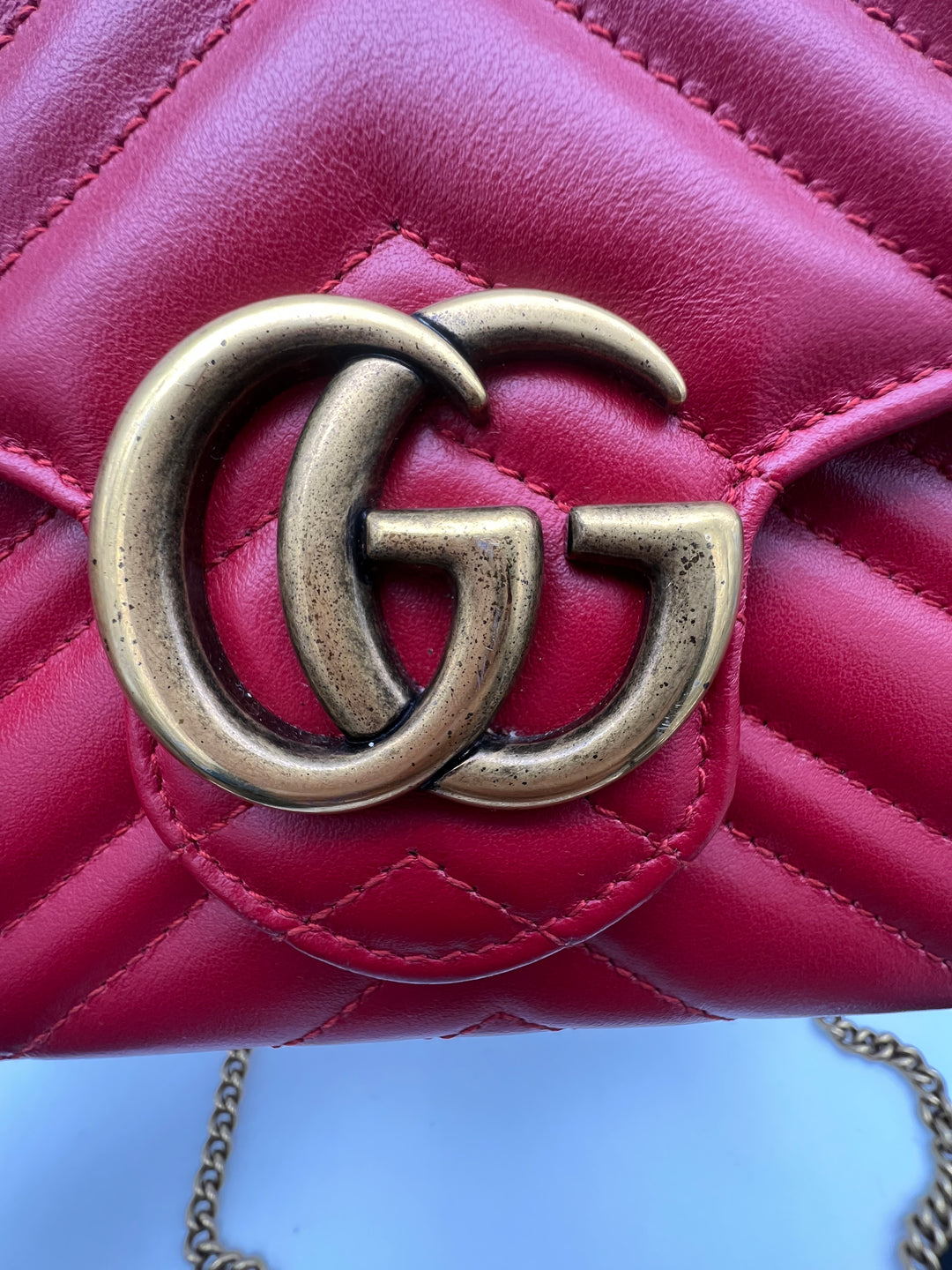 GUCCI GG MARMONT SHOULDER BAG