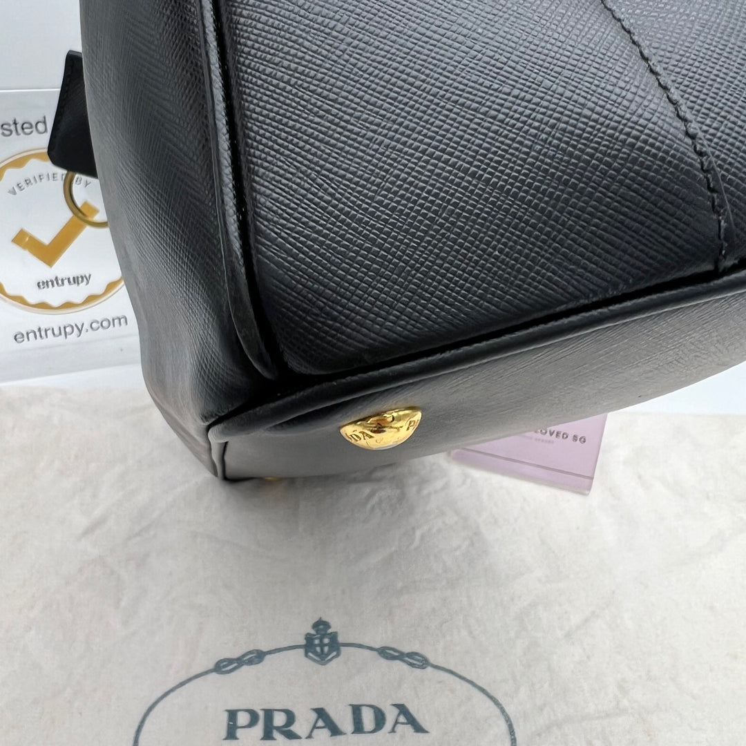 PRADA SAFFIANO LUX 2 WAY