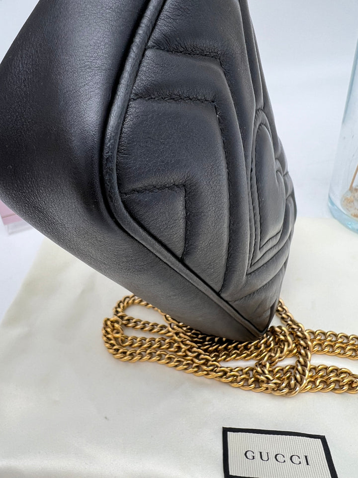 GUCCI GG MARMONT SUPER MINI METALASSE BLACK