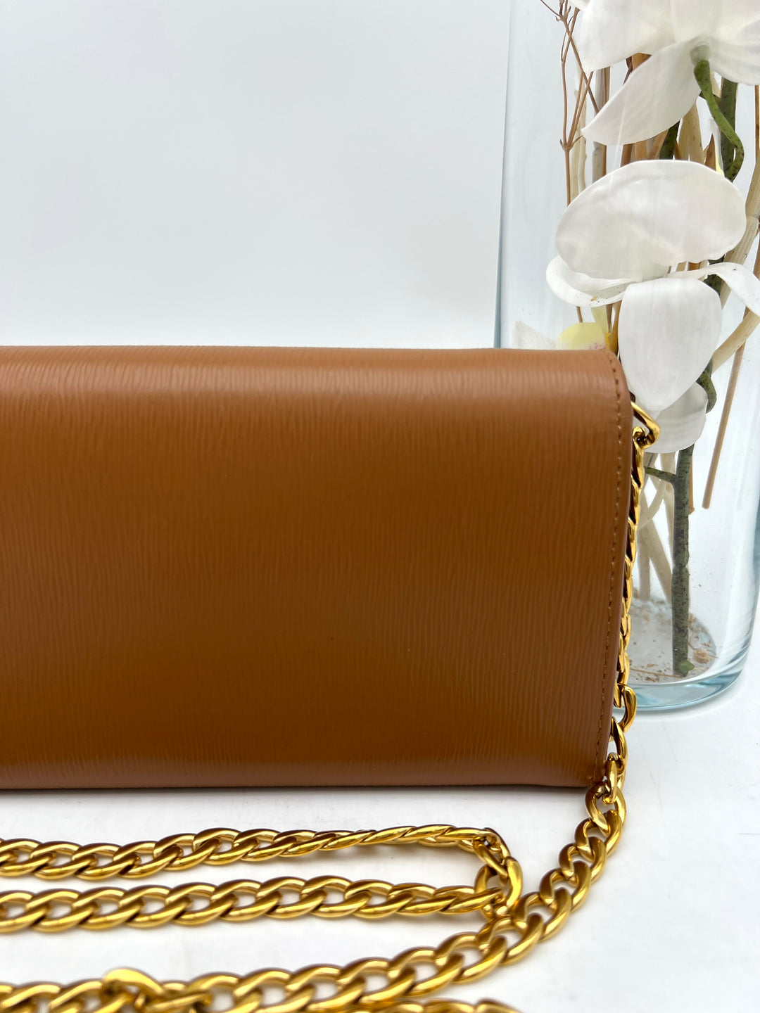 PRADA SAFFIANO WALLET ON CHAN