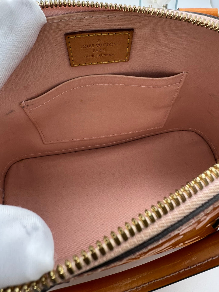 LOUIS VUITTON ALMA BB VERNIS