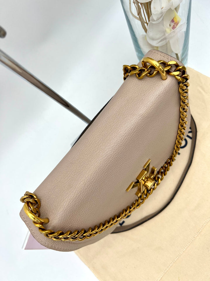 LOUIS VUITTON LOCKME CHAIN PM