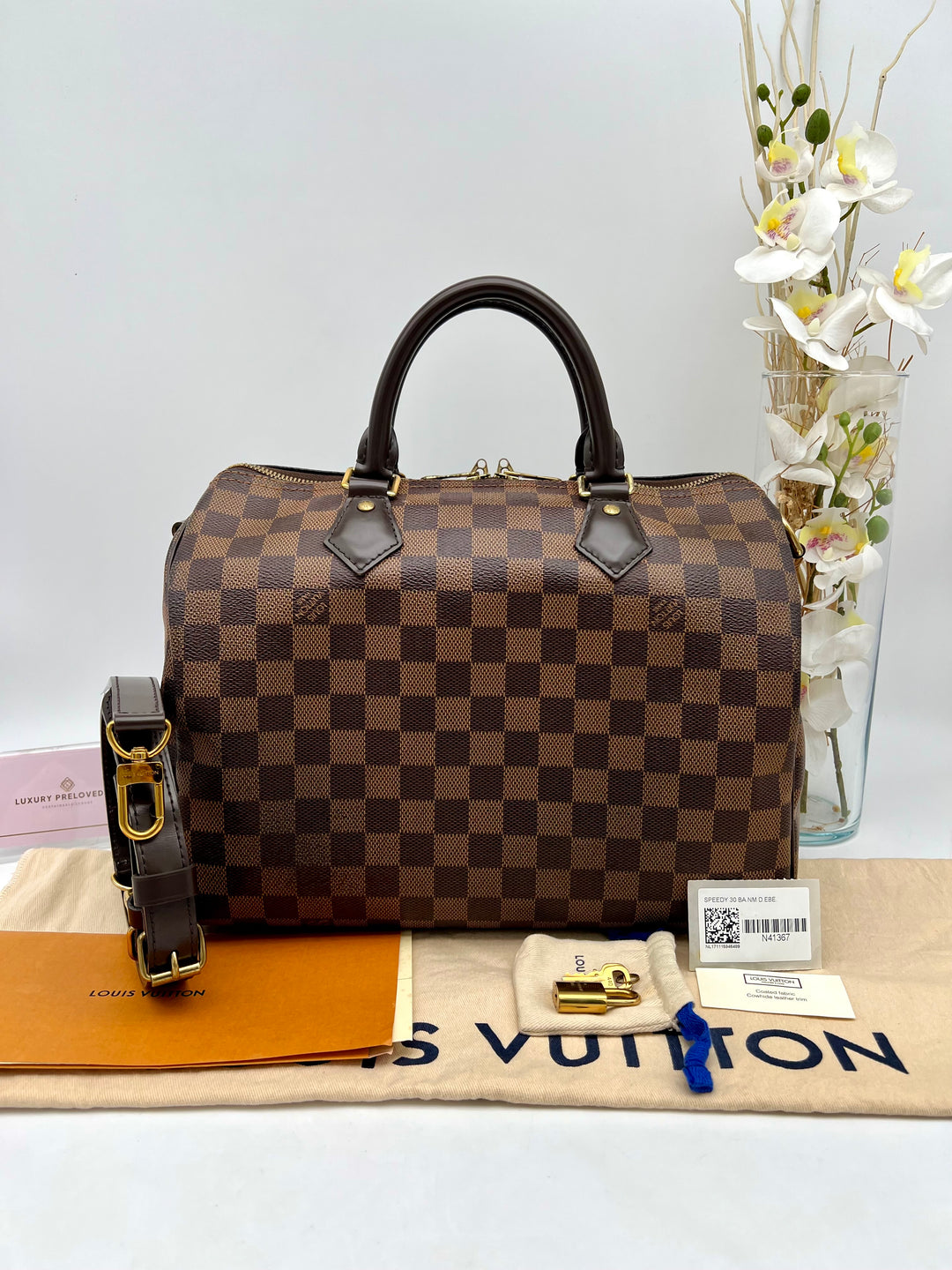 LOUIS VUITTON BANDOULIERE 30 DAMIER EBENE