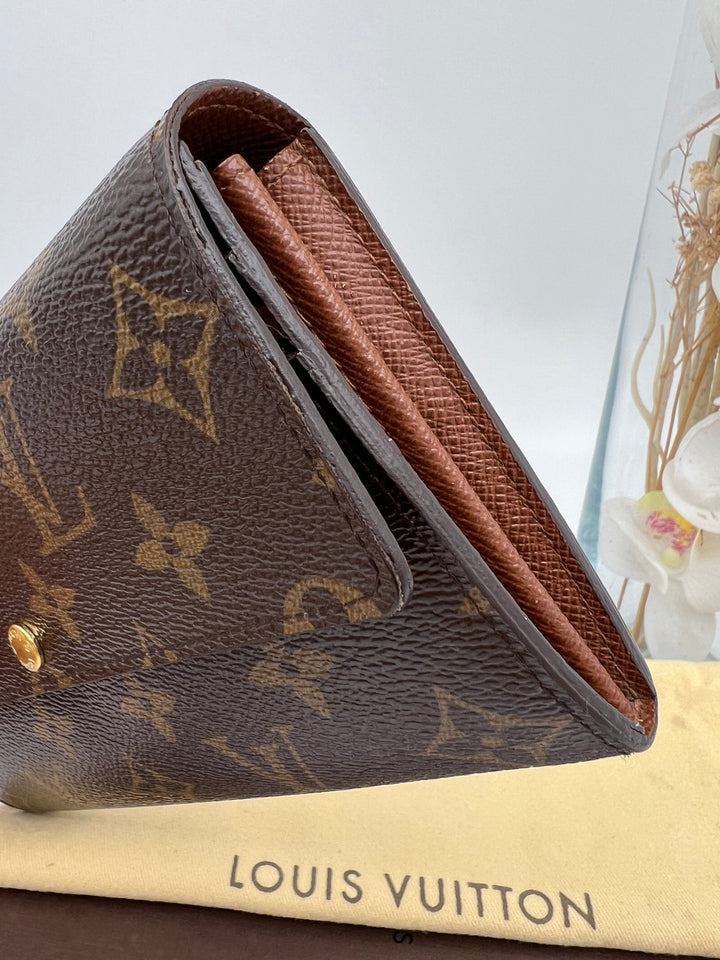 LOUIS VUITTON SARAH WALLET MONOGRAM