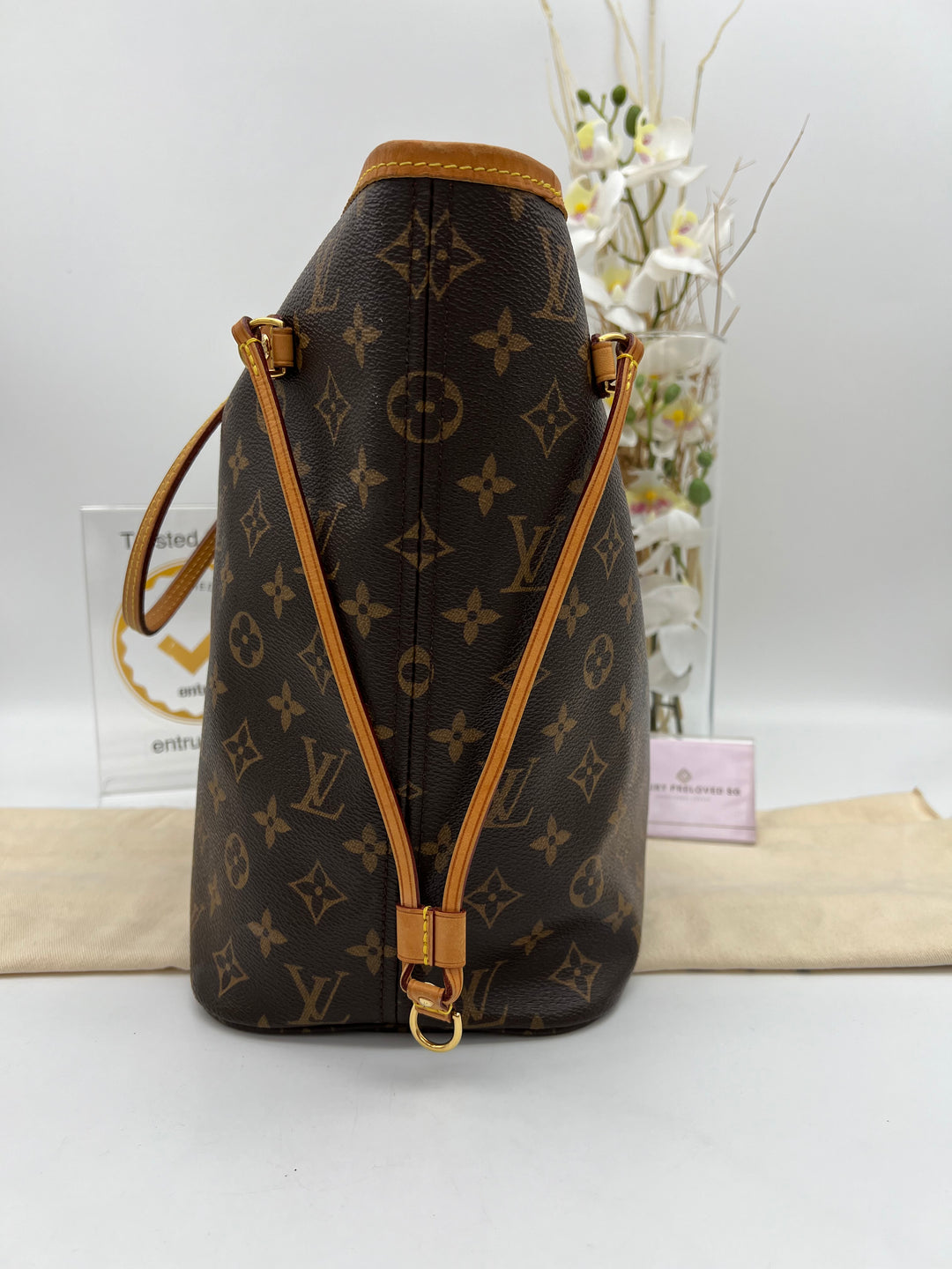 LOUIS VUITTON NEVERFULL MM MONOGRAM W/ POUCH