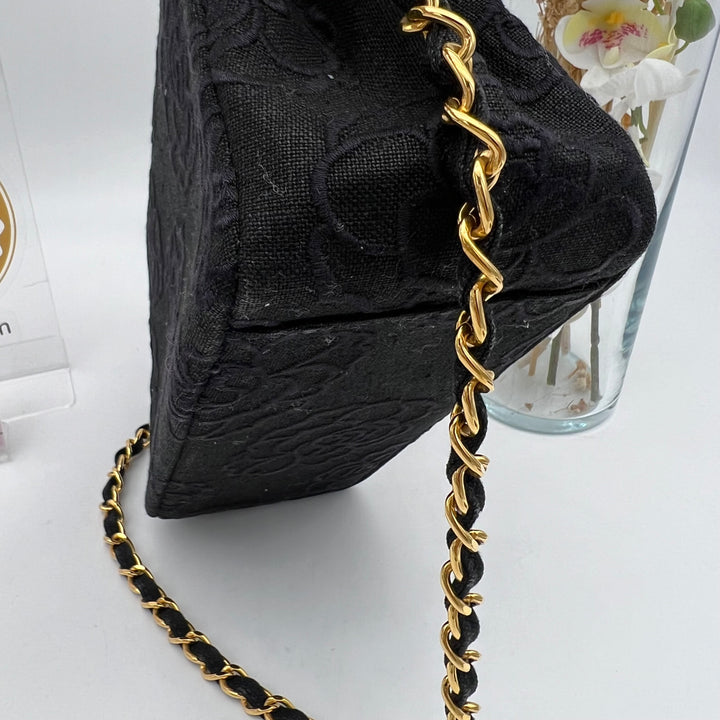 CHANEL CAMELLIA EMBROIDERY BLACK CLASSIC FLAP SHOULDER BAG