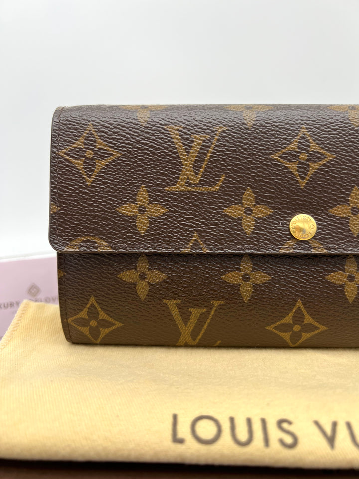 LOUIS VUITTON SARAH WALLET MONOGRAM