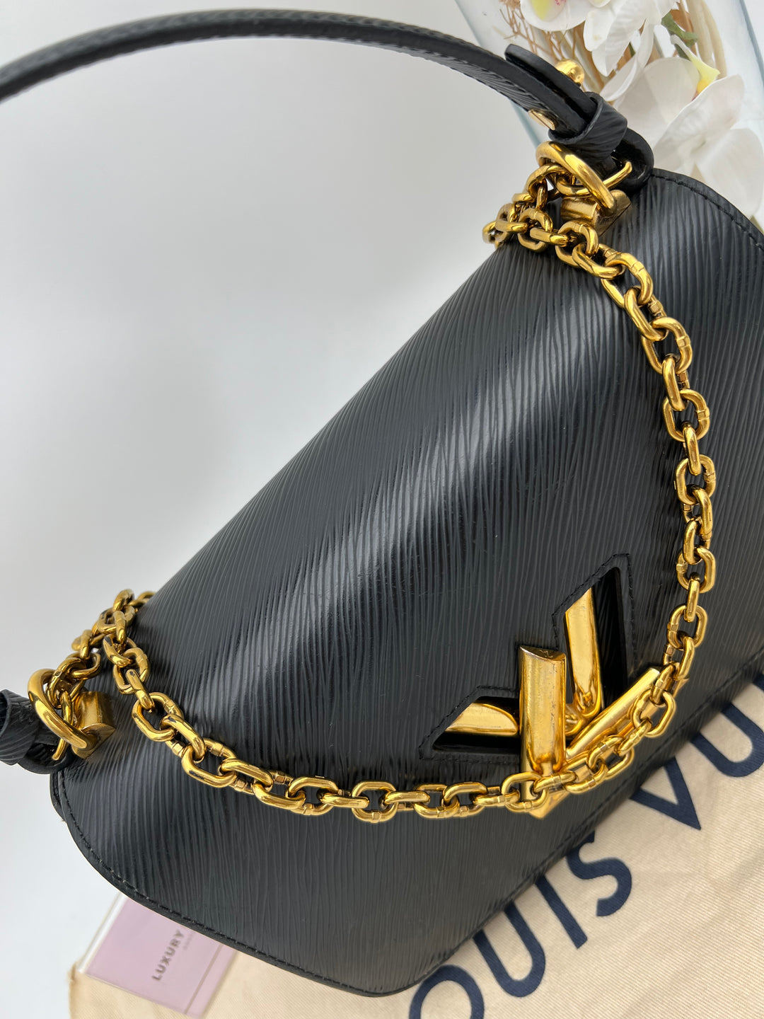 LOUIS VUITTON TWIST BLACK EPI GHW