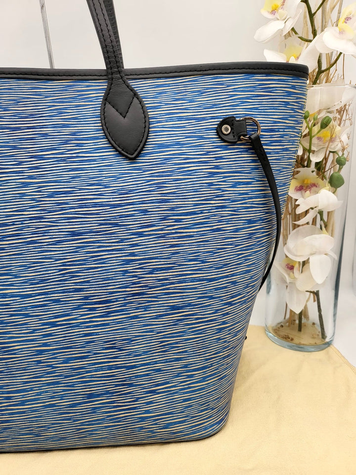 LOUIS VUITTON NEVERFULL MM EPI W/ POUCH
