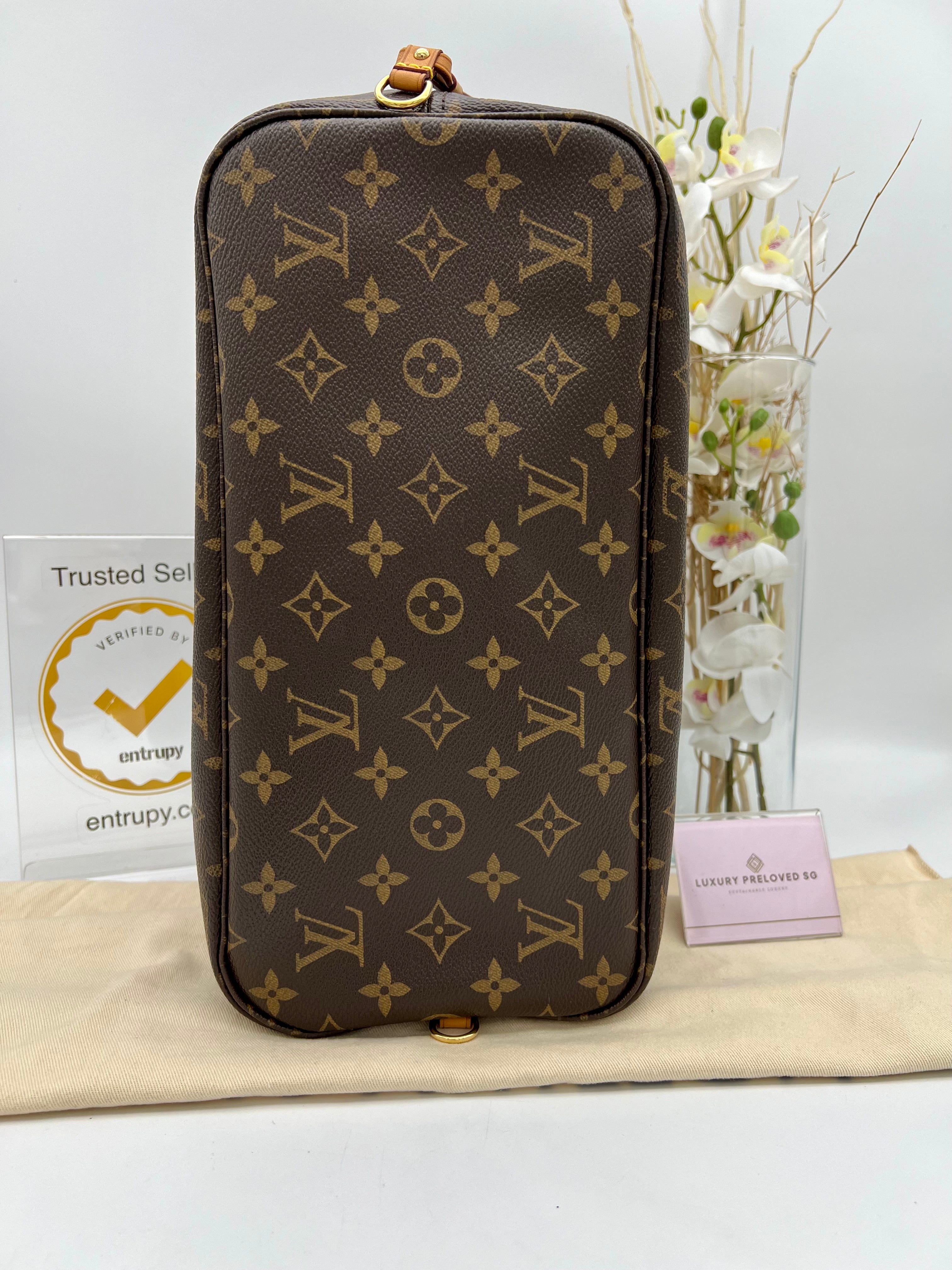 LOUIS VUITTON NEVERFULL MM MONOGRAM W/ POUCH – Luxury Preloved SG
