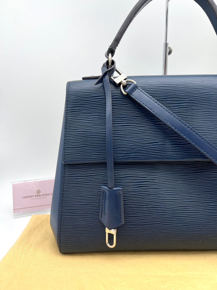 LOUIS VUITTON CLUNY EPI 2 WAY