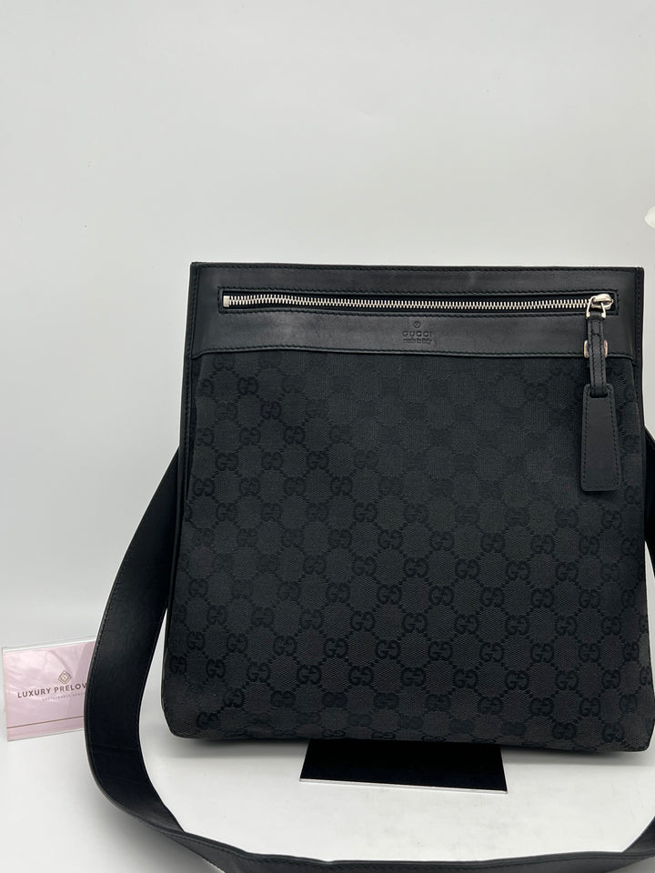 GUCCI GG CANVAS SLING BAG
