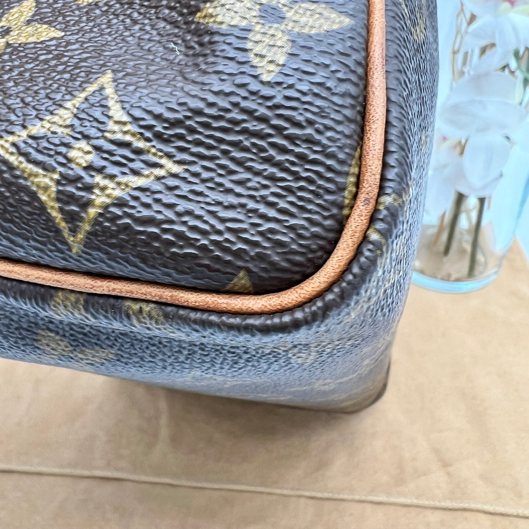 LOUIS VUITTON SPEEDY 25 MONOGRAM