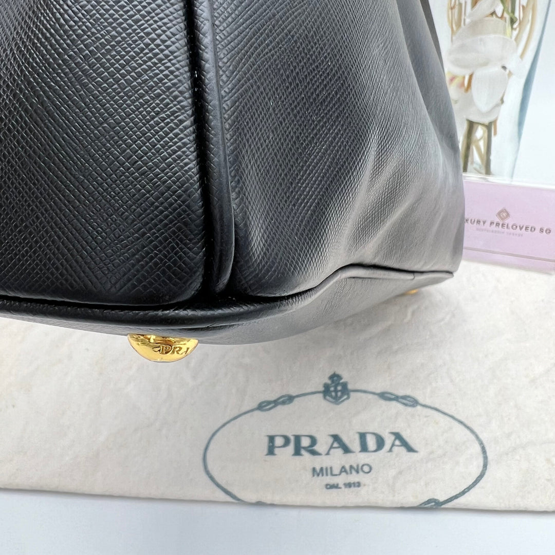 PRADA SAFFIANO LUX 2 WAY