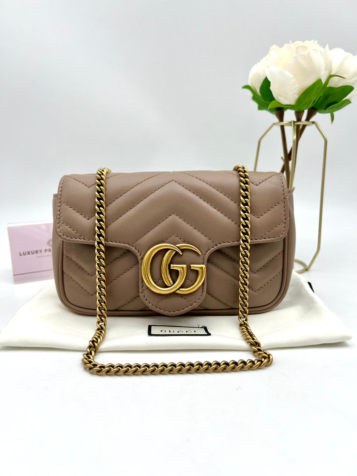 GUCCI GG MARMONT SUPER MINI METALASSE