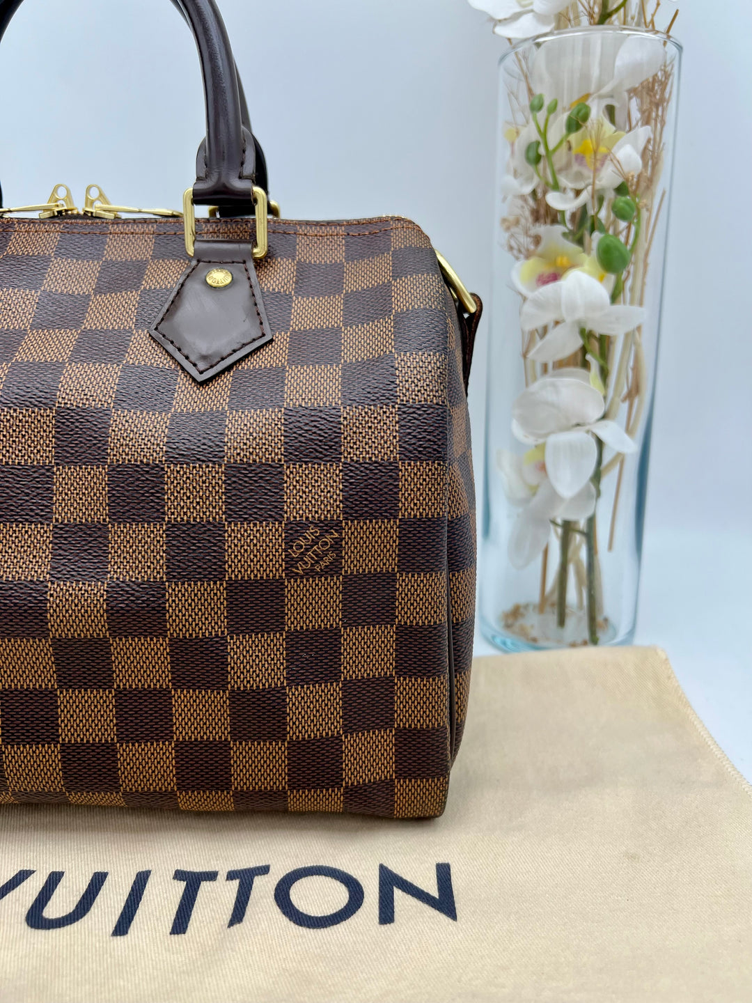 LOUIS VUITTON BANDOULIERE 25 DAMIER EBENE