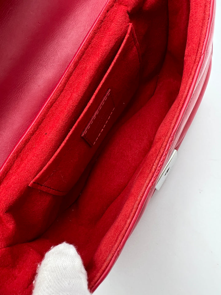 LOUIS VUITTON NEW WAVE CHAIN SHOULDER BAG