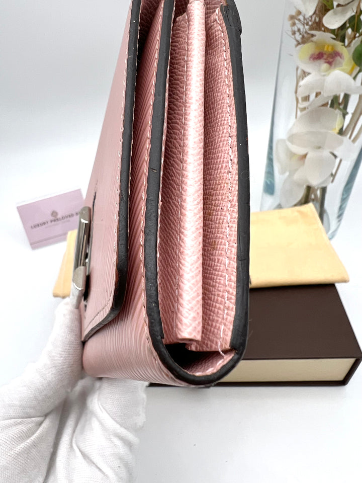 LOUIS VUITTON TWIST WALLET