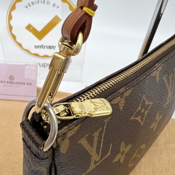 LOUIS VUITTON POCHETTE ACCESSOIRES MONOGRAM