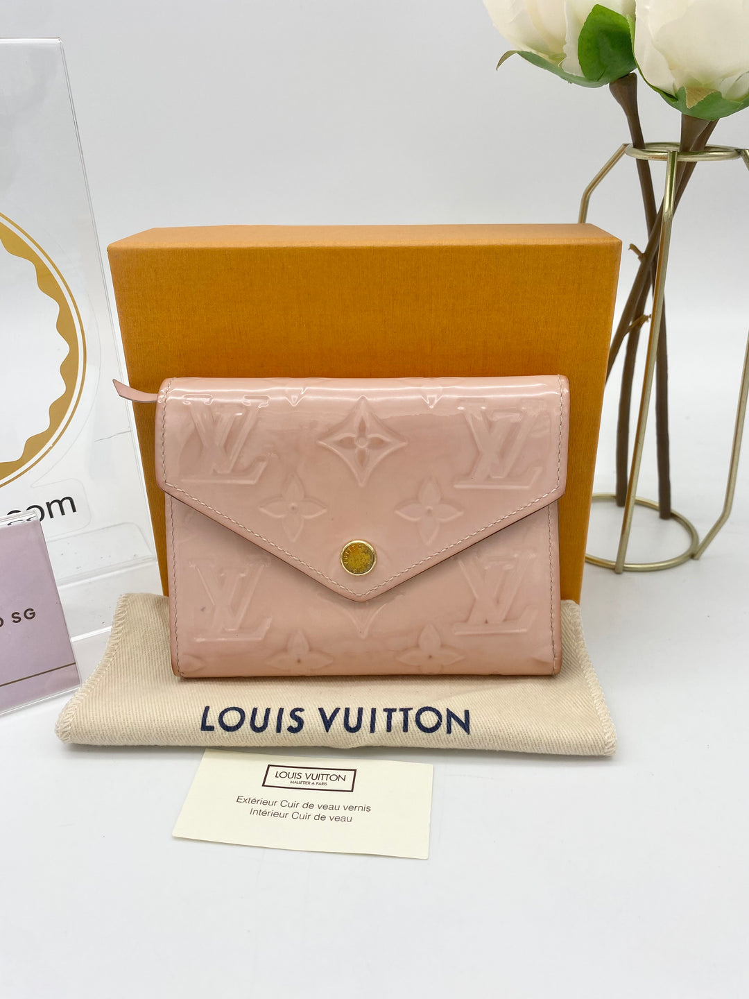 LOUIS VUITTON VICTORINE PATENT WALLLET