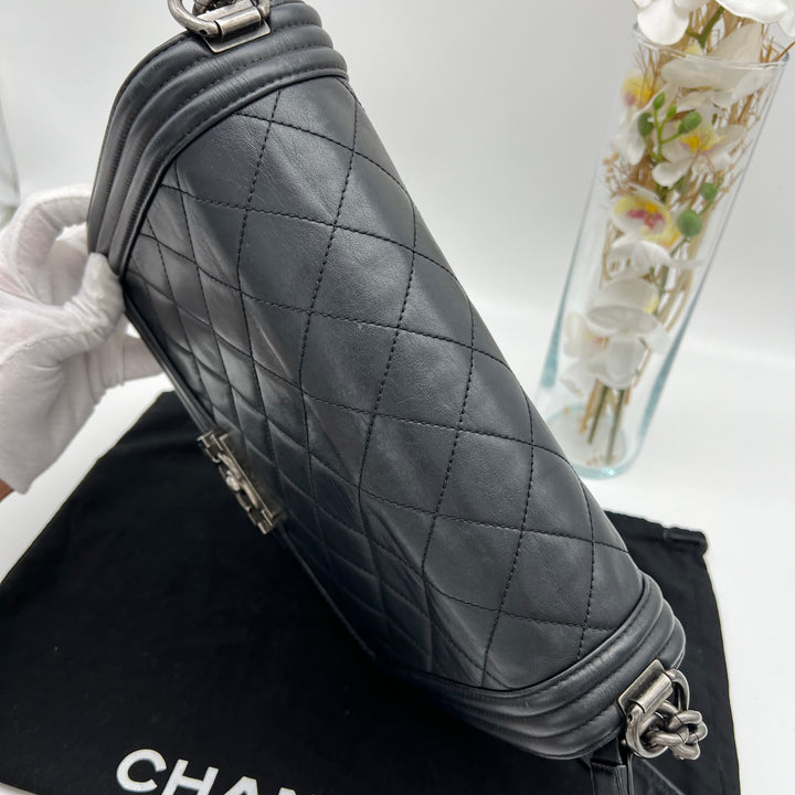 CHANEL LAMBSKIN NEW MEDIUM BOY