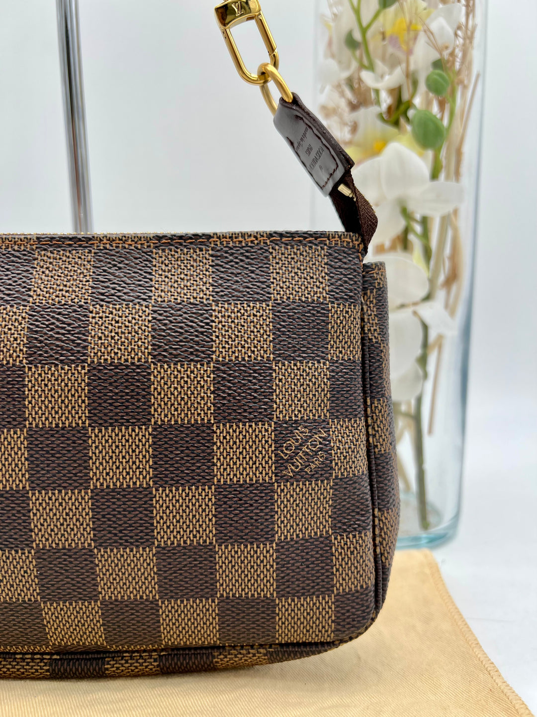 LOUIS VUITTON POCHETTE ACCESSORIES DAMIER