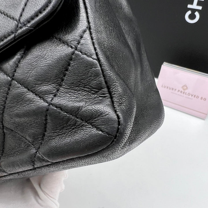 CHANEL LAMBSKIN CLASSIC FLAP SHOULDER BAG