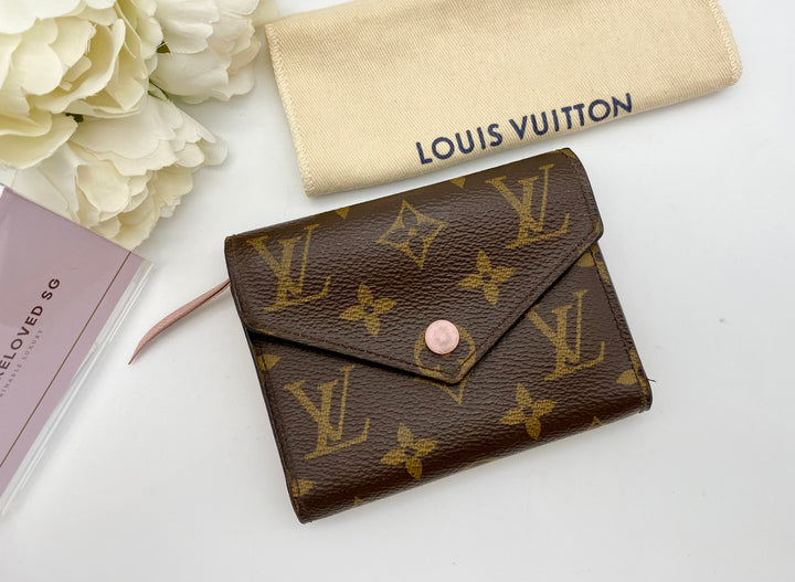 LOUIS VUITTON VICTORINE WALLLET