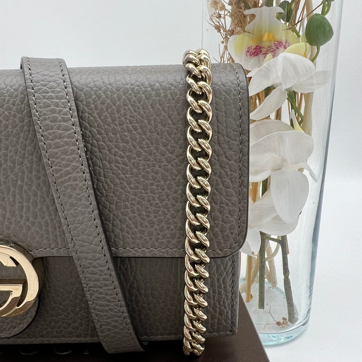 GUCCI GG INTERLOCKING CHAIN BAG