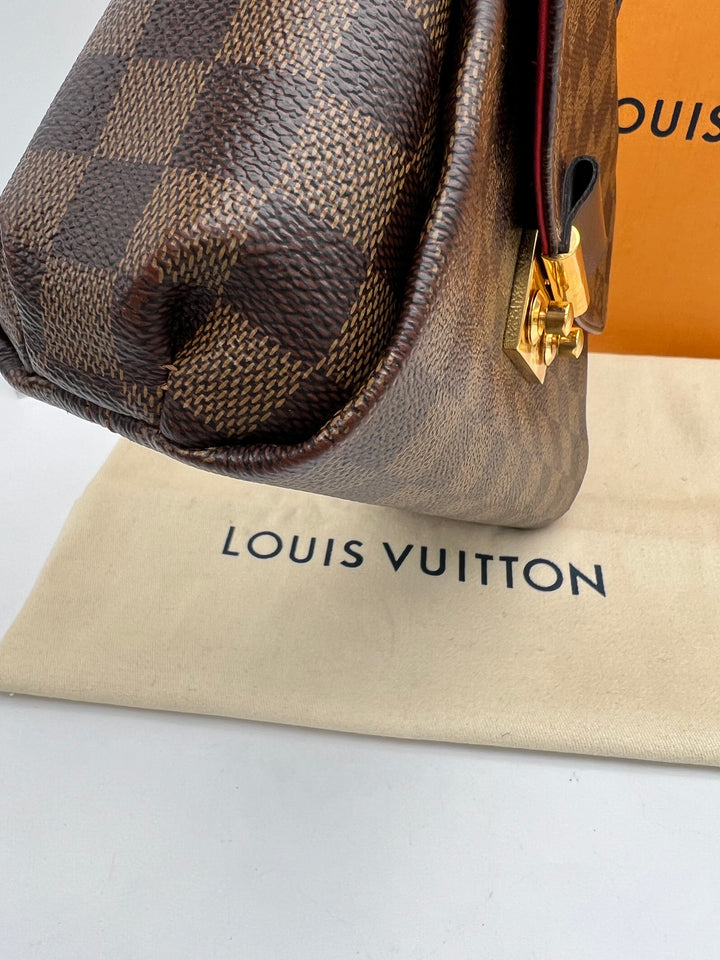 LOUIS VUITTON CROISETTE DAMIER