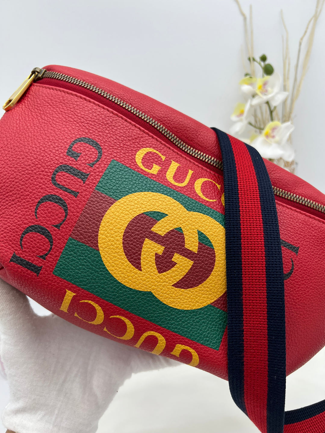 GUCCI RED LEATHER RETRO BELT BAG