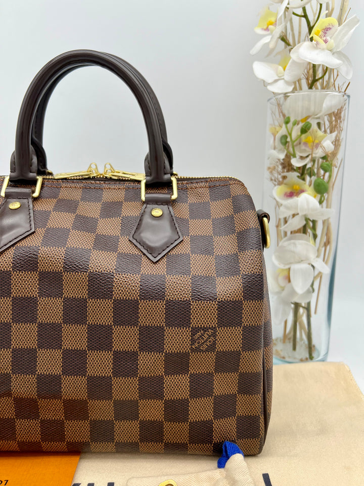 LOUIS VUITTON BANDOULIERE 25 DAMIER EBENE