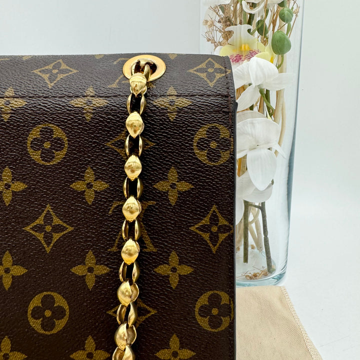 LOUIS VUITTON VICTOIRE RAISIN