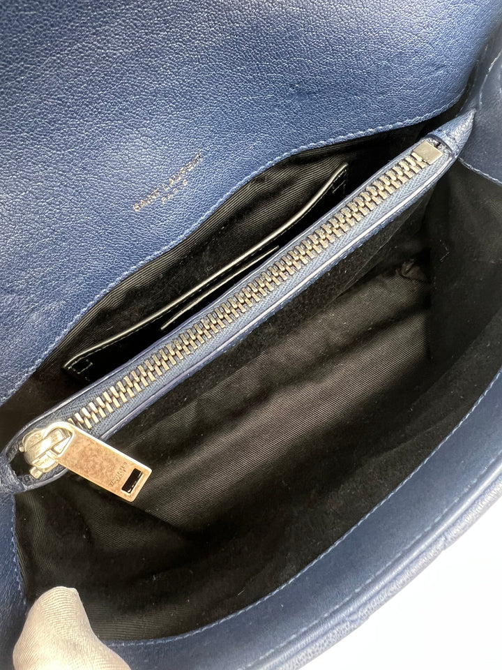 YVES SAINT LAURENT COLLEGE CHEVRON QUILTED BAG GHW MEDIUM