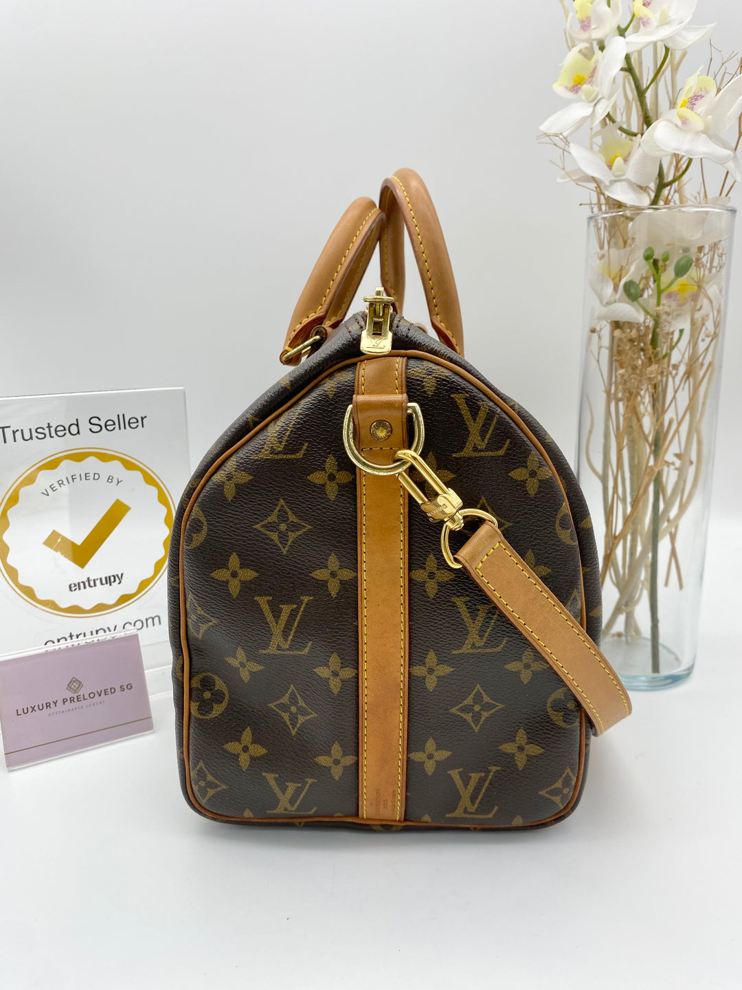 LOUIS VUITTON BANDOULIERE 30 MONOGRAM