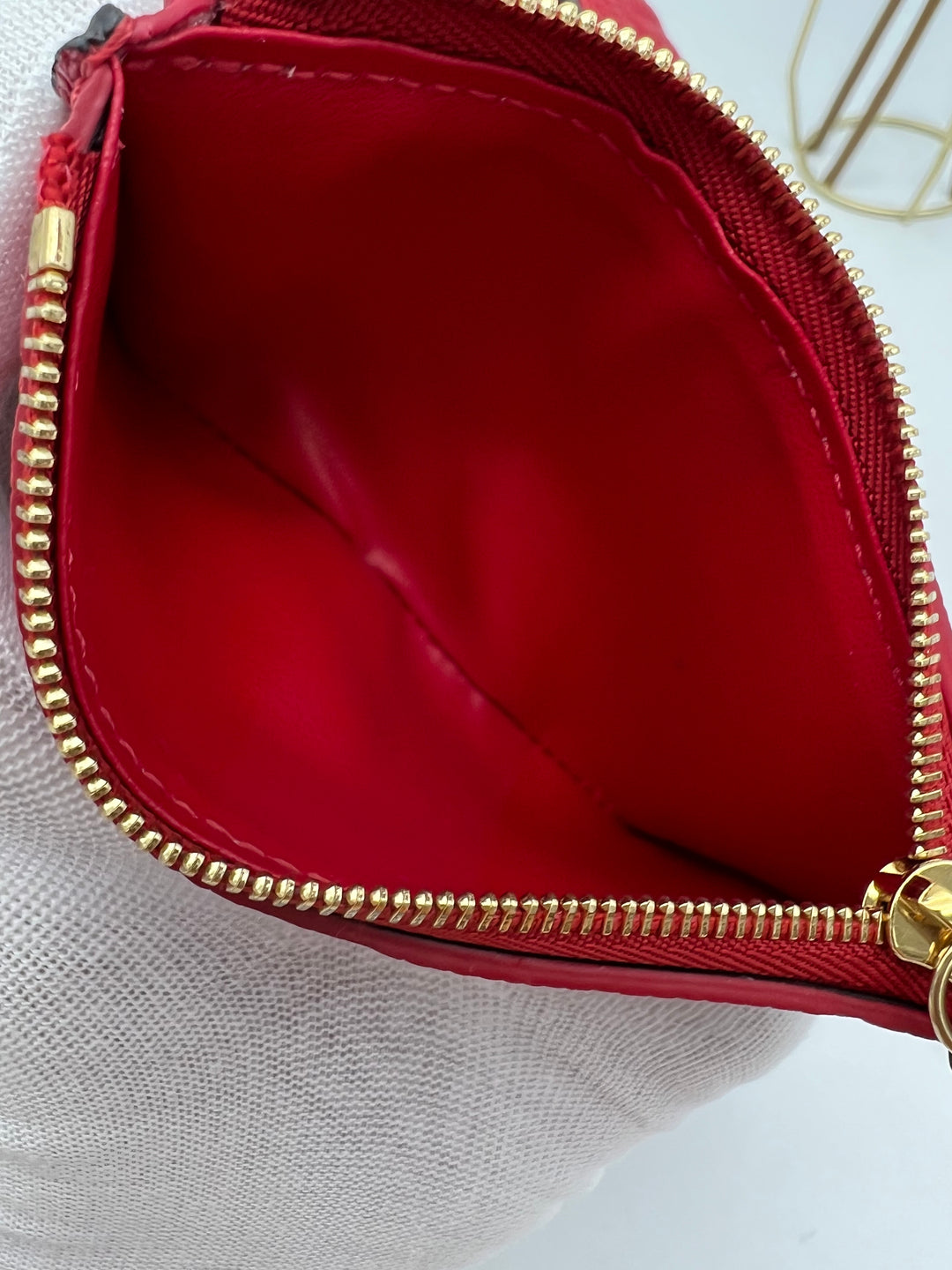 LOUIS VUITTON VICTORINE WALLET EMPREINTE