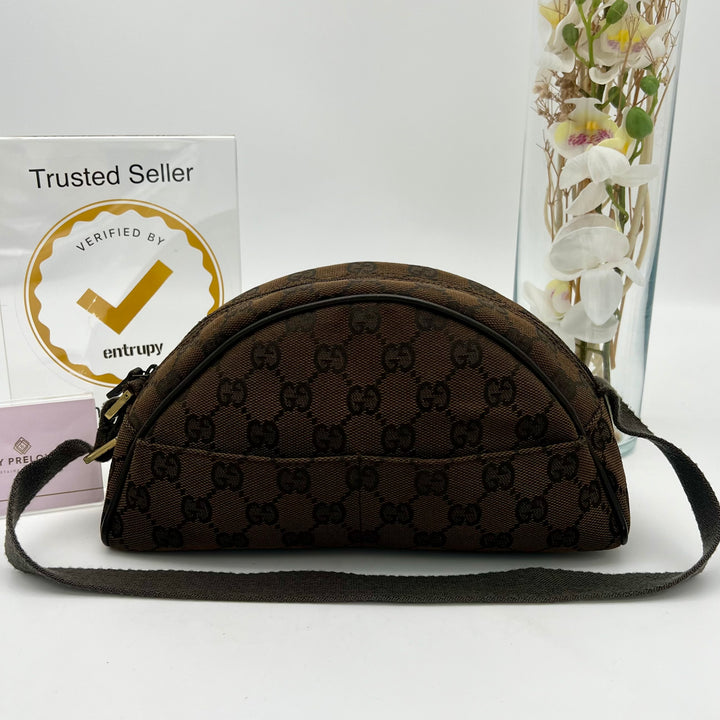 GUCCI GG SUPREME CANVAS SHOULDER BAG