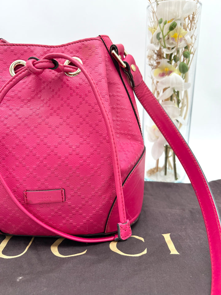 GUCCI GG DRAWSTRING BUCKET BAG