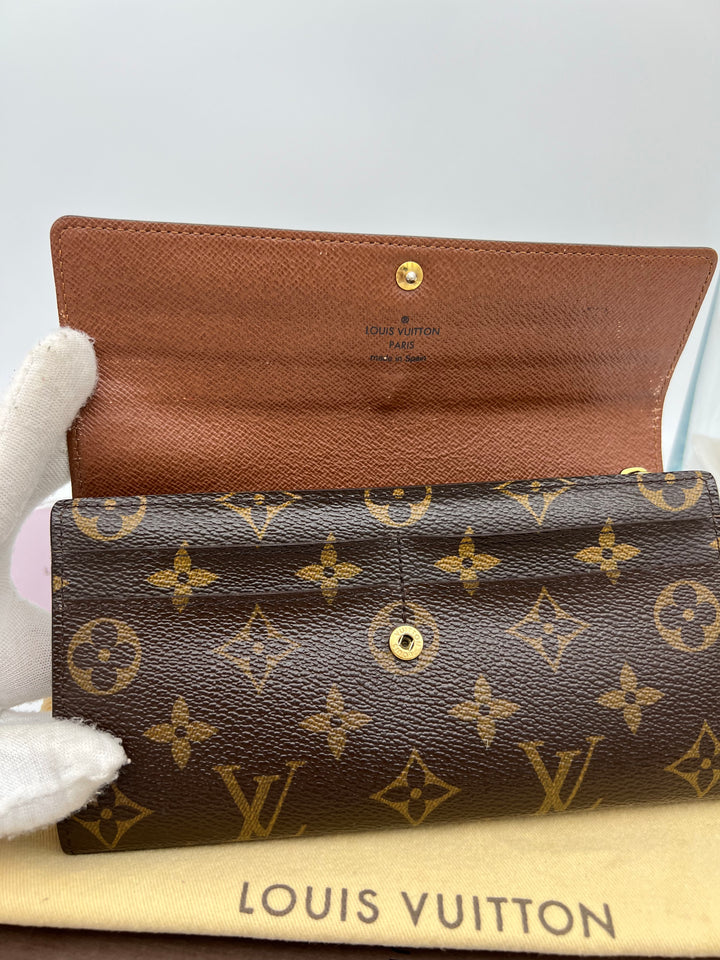 LOUIS VUITTON SARAH WALLET MONOGRAM