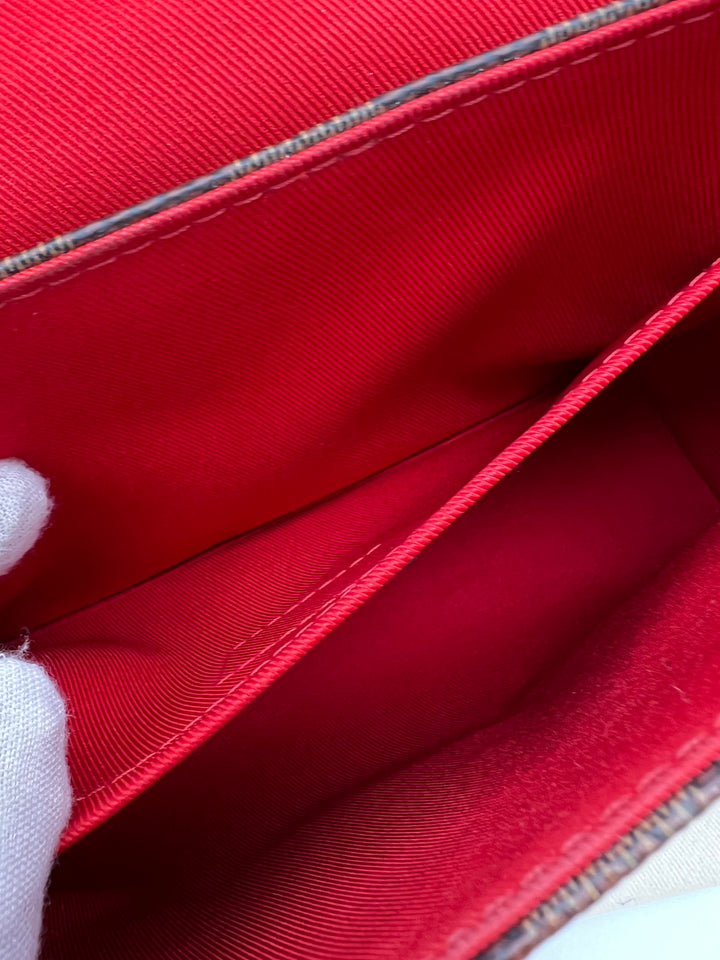 LOUIS VUITTON CROISETTE DAMIER