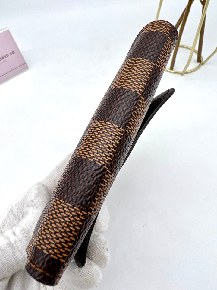 LOUIS VUITTON DAMIER TRI FOLD COMPACT