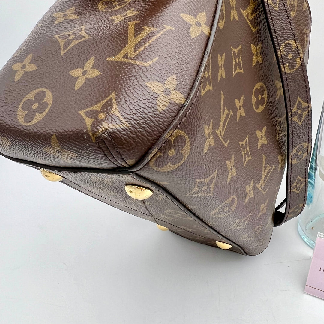 LOUIS VUITTON MONTAIGNE PM