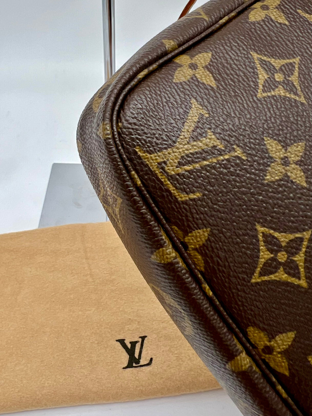 LOUIS VUITTON POCHETTE ACCESSORIES MONOGRAM