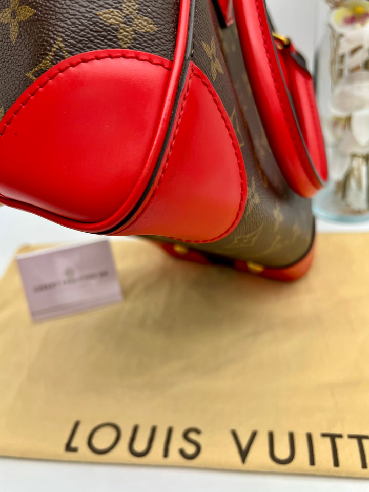 LOUIS VUITTON PHENIX PM