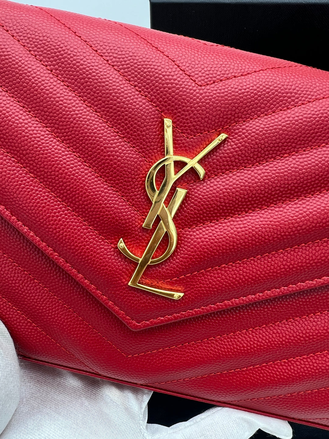 YVES SAINT LAURENT WALLET ON CHAIN