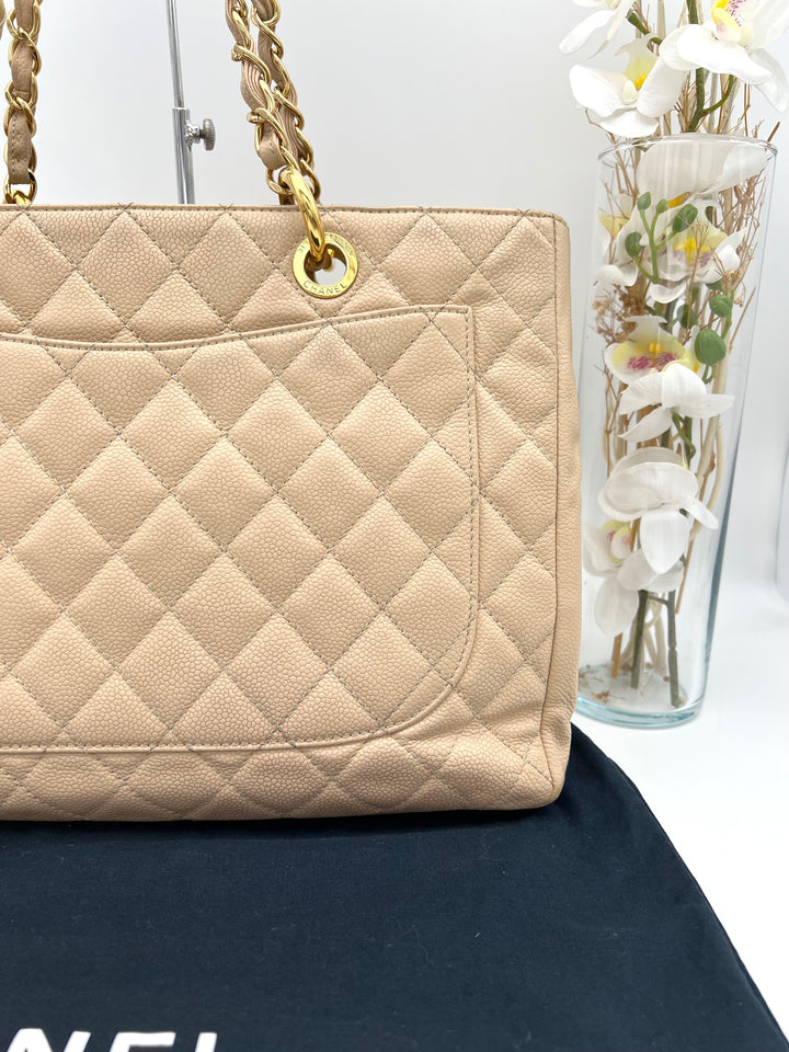 CHANEL SOFT CAVIAR GST