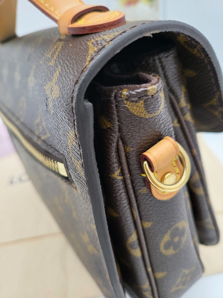 LOUIS VUITTON POCHETTE METIS MONOGRAM