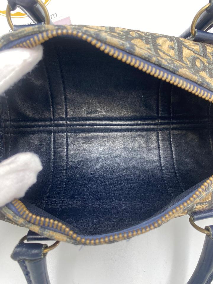 CHRISTIAN DIOR OBLIQUE BARREL BAG