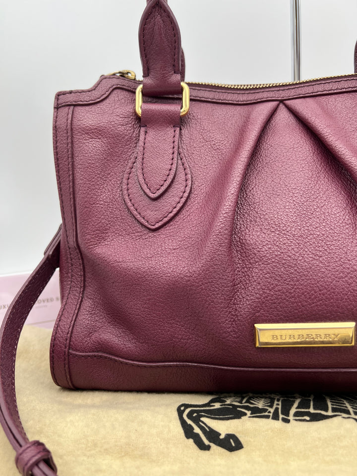BURBERRY LONDON PURPLE GRAINED SMALL SHOULDER BAG